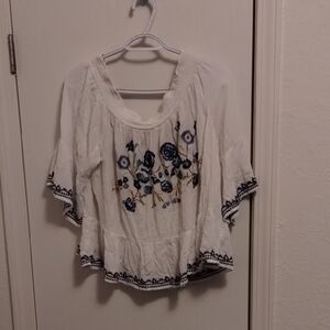 Xhilaration White Peasant Top with Blue Floral Embroidery